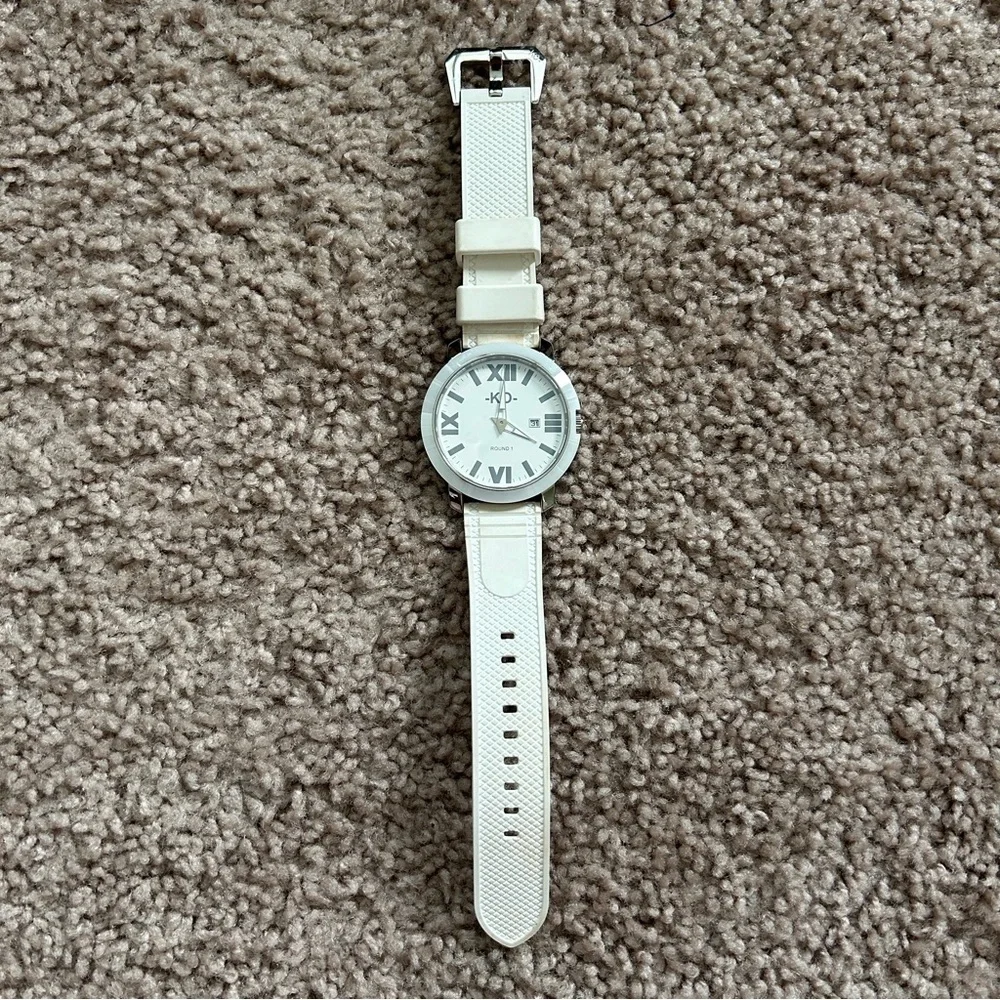 KO Knock Out Round 1 40mm All White Silicone Roman Numeral Watch K1306
